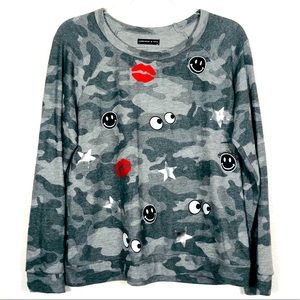 Lauren Moshi | AQUA grey Camo graphic sweatshirt sz. M